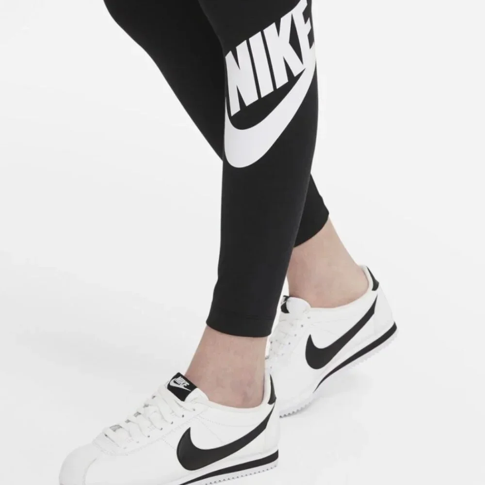 Nike Womens Sportswear Essential High-Waisted Leggings (CZ8528-010) Size Small - Picture 2 of 15